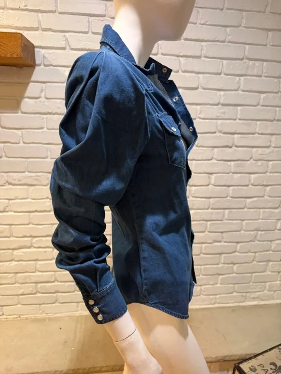 Torn by Ronny Kobo Chambray Denim Blouse S NWT Structured Chic Mutton Sleeve - Picture 12 of 16